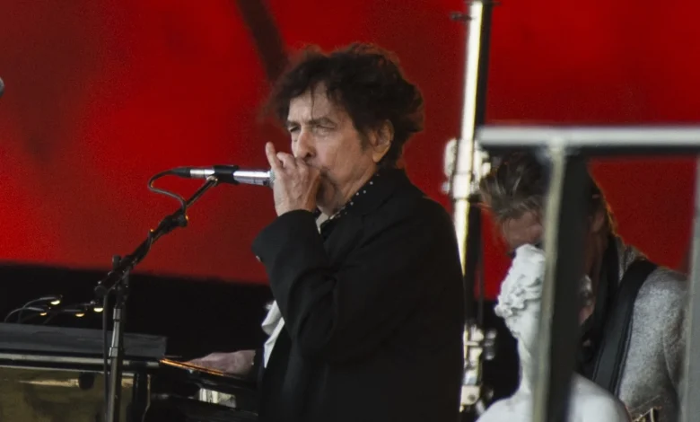 Bob Dylan Joins Patreon With Historical Fanfic