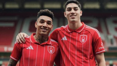 Botafogo recebeu € 23 milhões do Nottingham Forest em junho de 2025 e emprestou € 25,5 milhões ao Lyon no dia seguinte
