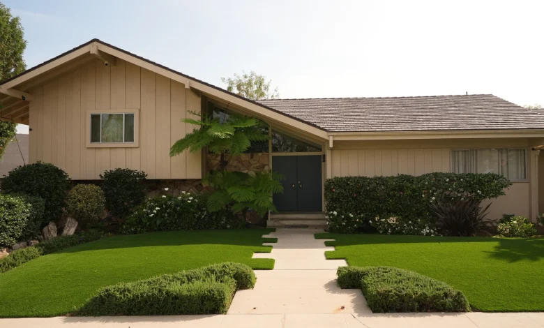 'Brady Bunch' house, used in exterior shots for the popular sitcom, gets Los Angeles landmark status