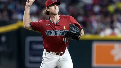 Brewers Acquire Jake Woodford