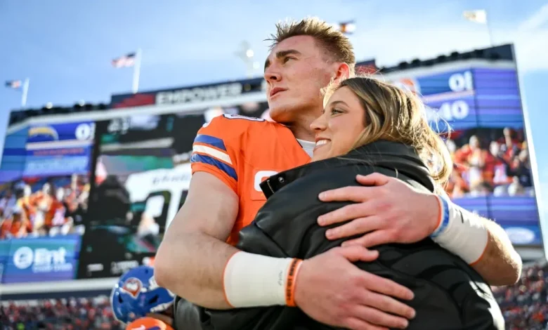 Broncos quarterback Bo Nix, wife Izzy Nix welcome their first child