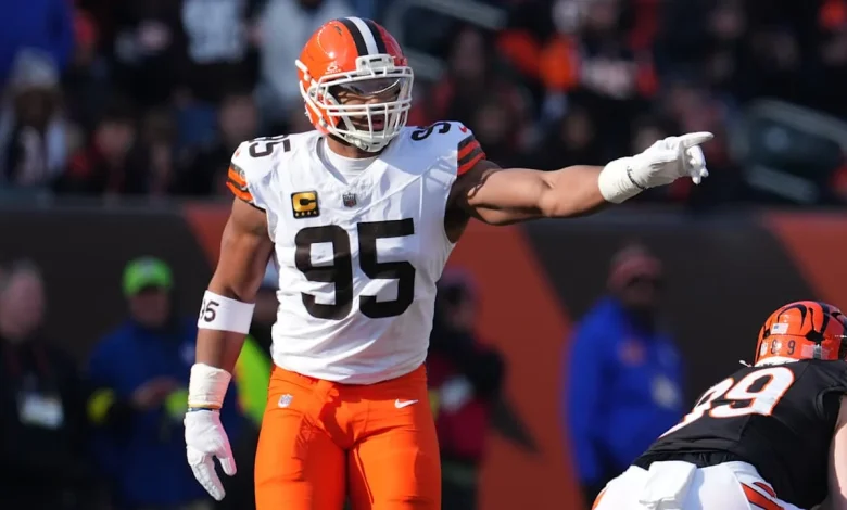 Browns 'adamant' they're not trading Myles Garrett after contract restructure