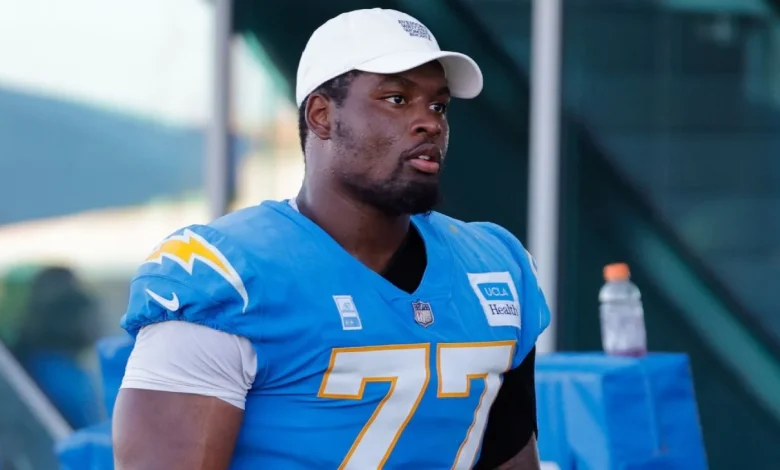 Browns bolster O-line, reach deal with guard Zion Johnson