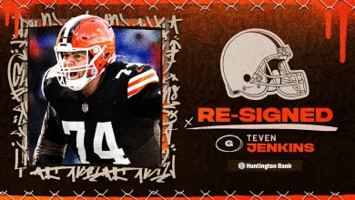 Browns re-sign G Teven Jenkins
