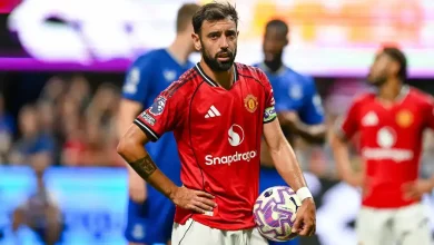 Bruno Fernandes stabs Manchester United in the back!