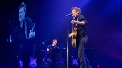 Bryan Adams is coming to the Sault