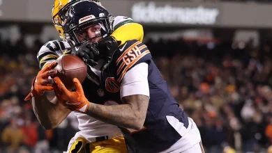 Buffalo Bills restructure DJ Moore contract, slash 2026 cap hit