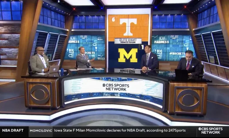 CBSSN crew pokes fun at Jon Rothstein during Rick Pitino scoop