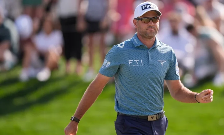 Canada's Conners remains fourth after 'scrappy' round at The Players