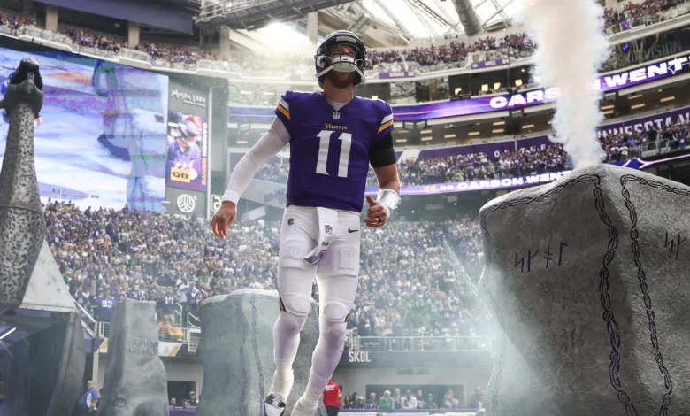 Carson Wentz's return complicates the Vikings' quarterback depth chart