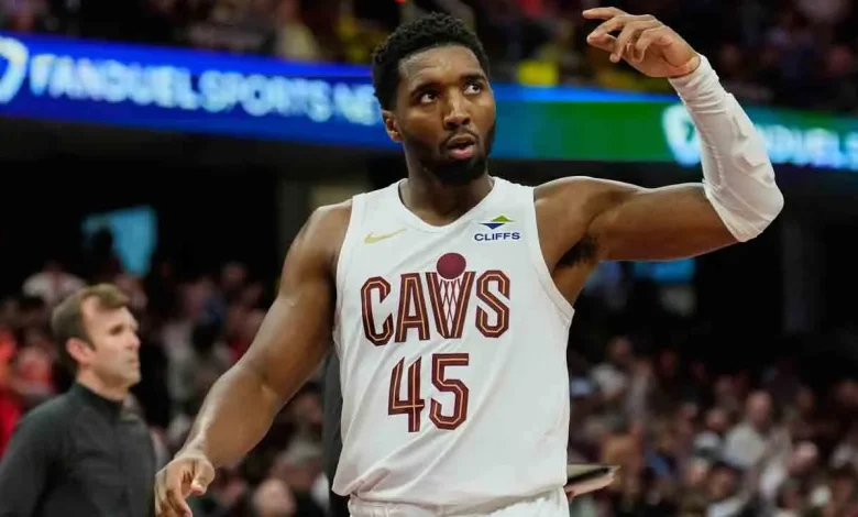 Cavaliers star Donovan Mitchell misses game against Bulls because of bruised left eye