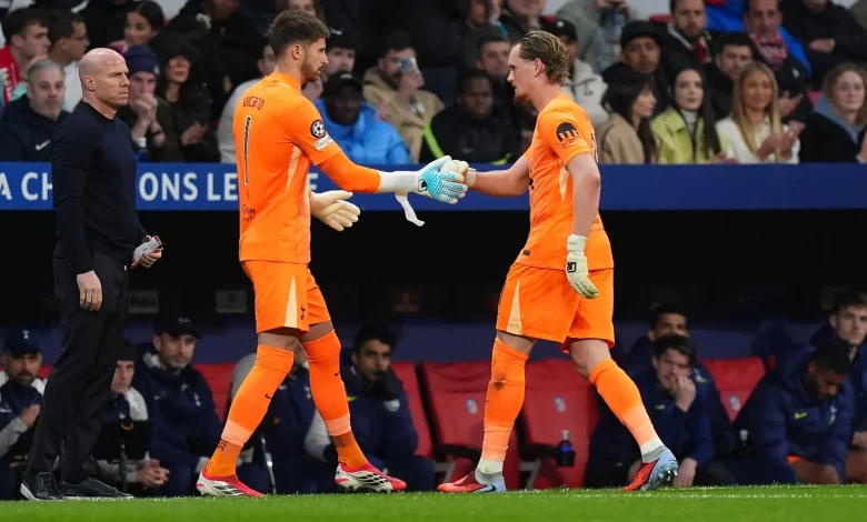 Champions League, Atlético Madrid vs. Tottenham: Kinsky flops, substituted after fifteen minutes. Vicario comes on in his place