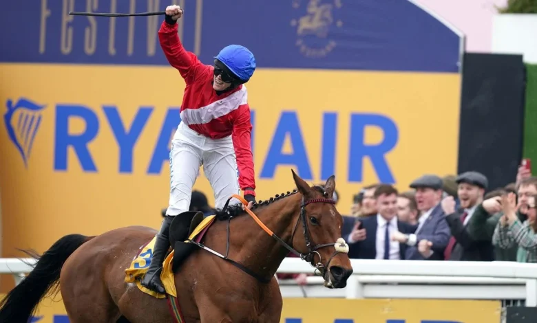 Cheltenham Gold Cup aim for Festival regular Envoi Allen