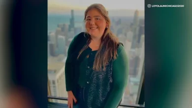 Chicago shooting: Loyola University student Sheridan Gorman, 18, killed in Rogers Park shooting near beach; vigil held on campus