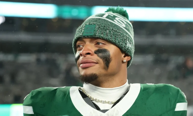 Chiefs finalizing trade for Justin Fields