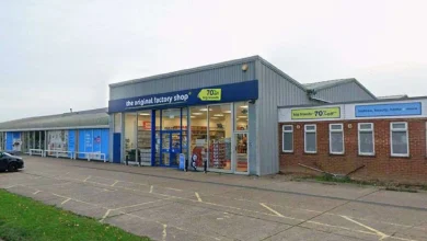 Closing date for town’s discount store confirmed