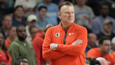 College basketball is in a new era. This year’s Sweet 16 shows the coaching old guard is still thriving