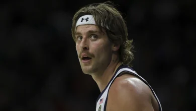 Colts sign former Notre Dame basketball player Carson Towt