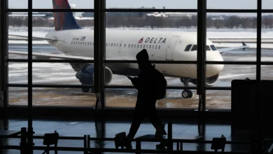 Congress loses a flying perk as DHS shutdown continues : NPR