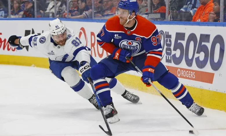 Connor McDavid backs Jon Cooper after loss