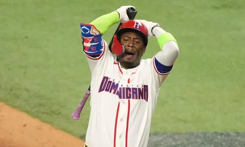 Controversial strike three gives Team USA win at World Baseball Classic, social media erupts