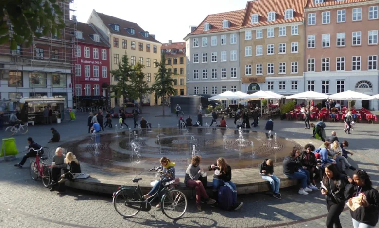 Could light rail across Lake Washington turn Seattle into the next Copenhagen?