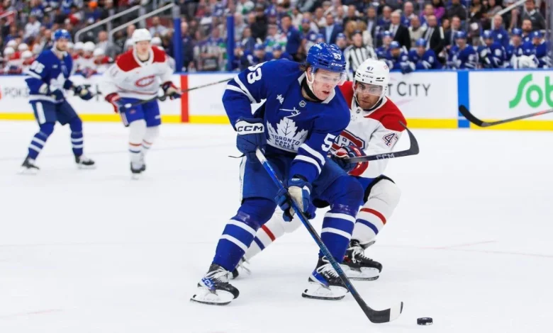 Cowan returns to lineup as Maple Leafs renew rivalry with Senators