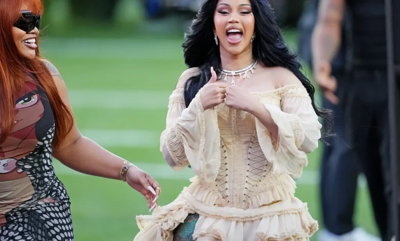 DJ Akademiks Says He Understands Why Stefon Diggs & Offset Would Cheat On Cardi B