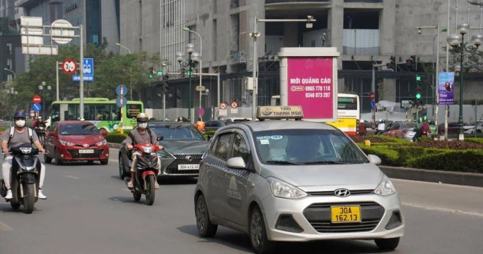 Đã đến lúc “viết lại luật chơi” cho taxi Thủ đô?