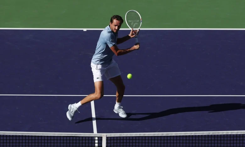 Daniil Medvedev snaps Carlos Alcaraz win streak for Indian Wells final against Jannik Sinner - The Athletic