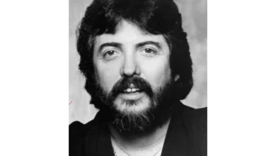 Dash Crofts, half of '70s duo behind 'Summer Breeze' and 'Diamond Girl,' dies at 87