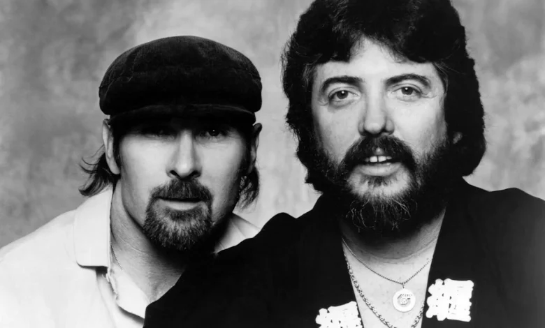 Dash Crofts of Seals and Crofts, Duo Behind ’70s Smashes ‘Summer Breeze’ and ‘Diamond Girl,’ Dies at 85