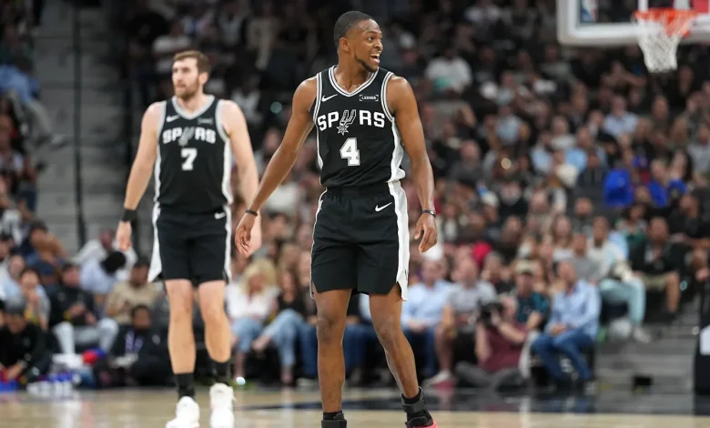 De’Aaron Fox is suddenly more important than ever before to the Spurs