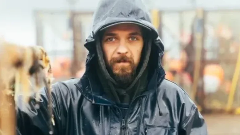 "Deadliest Catch" deckhand Todd Meadows dies after falling overboard in Alaska, Coast Guard says