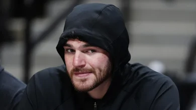 Deandre Ayton buyout looks even better as Donovan Clingan reaches new heights