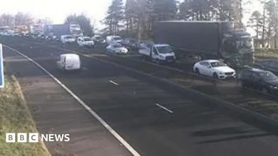Delays as police incident closes M80 motorway overnight