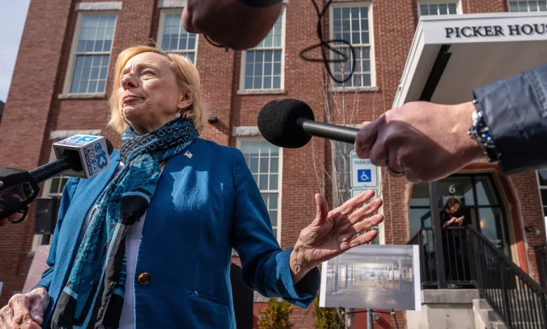 Democrats worry bruising Maine primary could cost them a shot at Susan Collins - The Washington Post