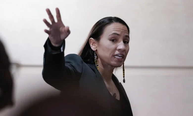 Dems call for full funding of reproductive health clinics after HHS stalled : NPR