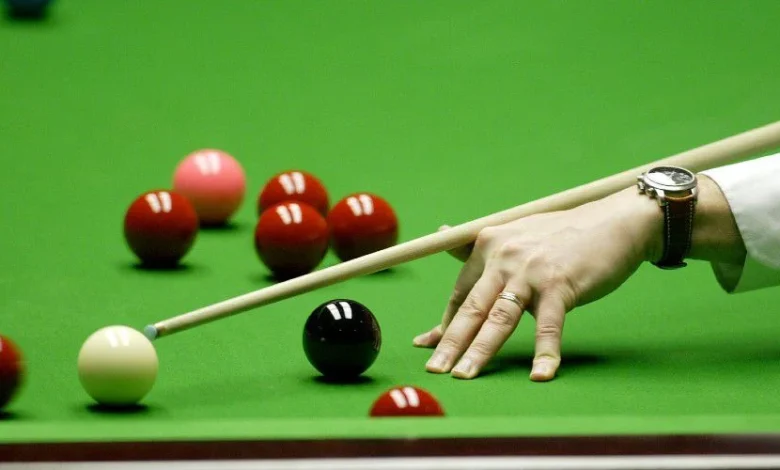 Dennis Taylor: I’d back Zhao Xintong to end the Crucible Curse