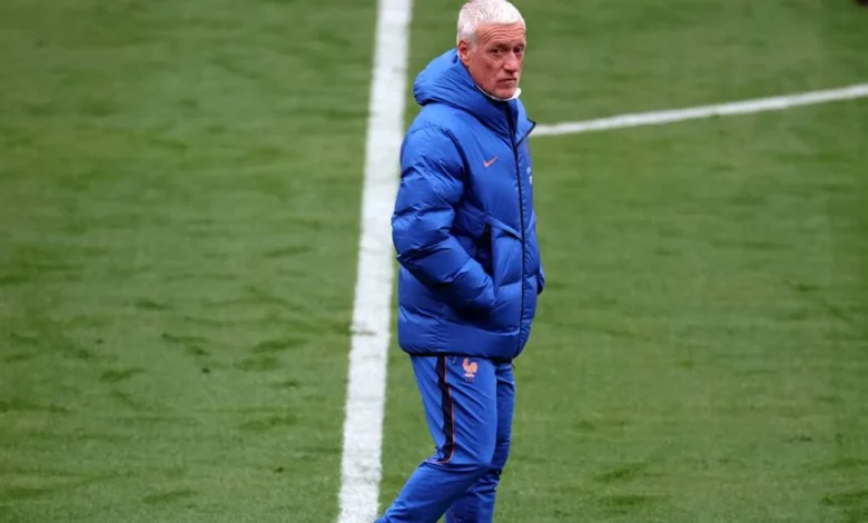Deschamps sopesa dilemas en la convocatoria ante la dura competencia en Francia