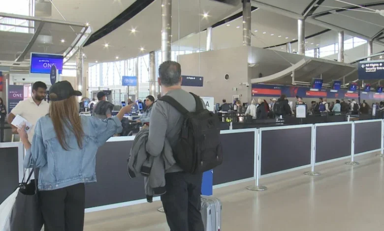Detroit Metro Airport travelers see quick TSA security lines despite partial government shutdown
