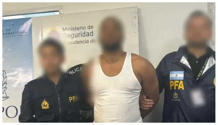 Detuvieron en Ezeiza a "Emerson", buscado por Interpol y vinculado al crimen organizado internacional