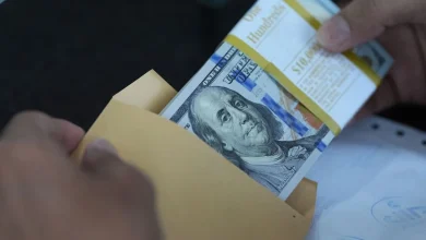 Dollar Gains as Middle East Conflict Lifts Oil Prices, Spurs Haven Demand