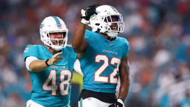 Dolphins DB signs with NFC East team in first week of free agency