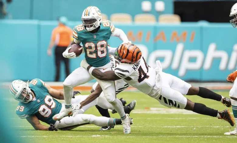 Dolphins prioritize extensions for Achane, Brooks and Brewer