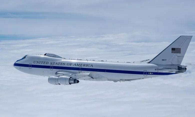 'Doomsday Plane' performs exercises in Fresno, stoking fears as war escalates - Los Angeles Times