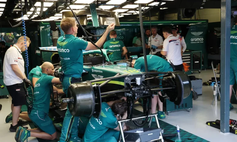 Double qualifying no-show sets Australian GP back row