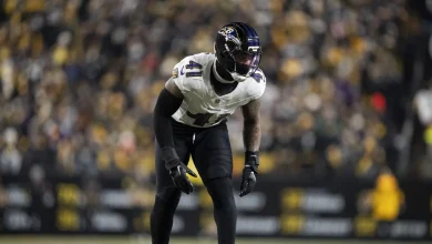 Dre'Mont Jones agrees to three-year deal with Patriots