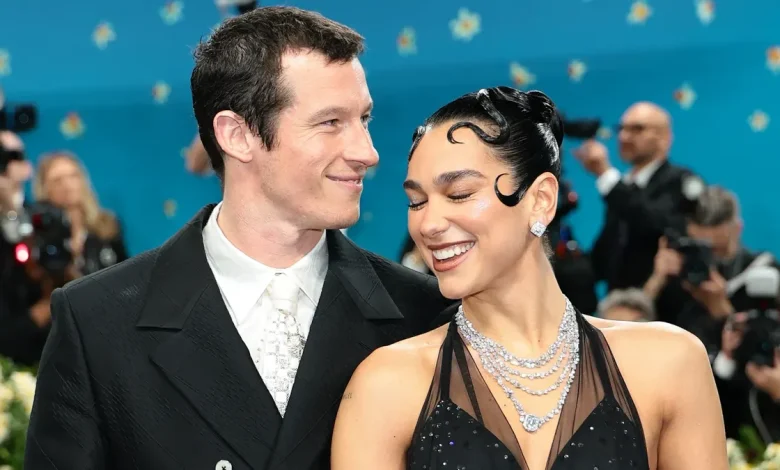 Dua Lipa spotted in crowd at BNP Paribas Open in Indian Wells