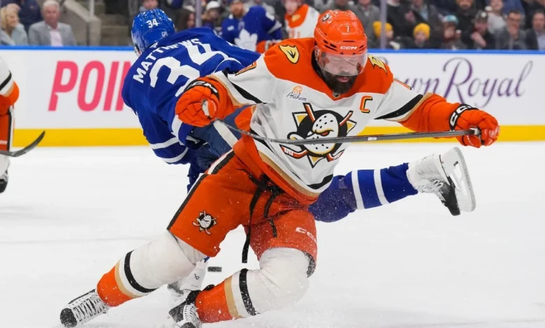 Ducks' Radko Gudas slapped with 5-game ban for kneeing Auston Matthews